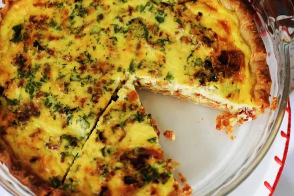 Classic Quiche Lorraine Recipe (Bacon, Shallots, and Gruyère)