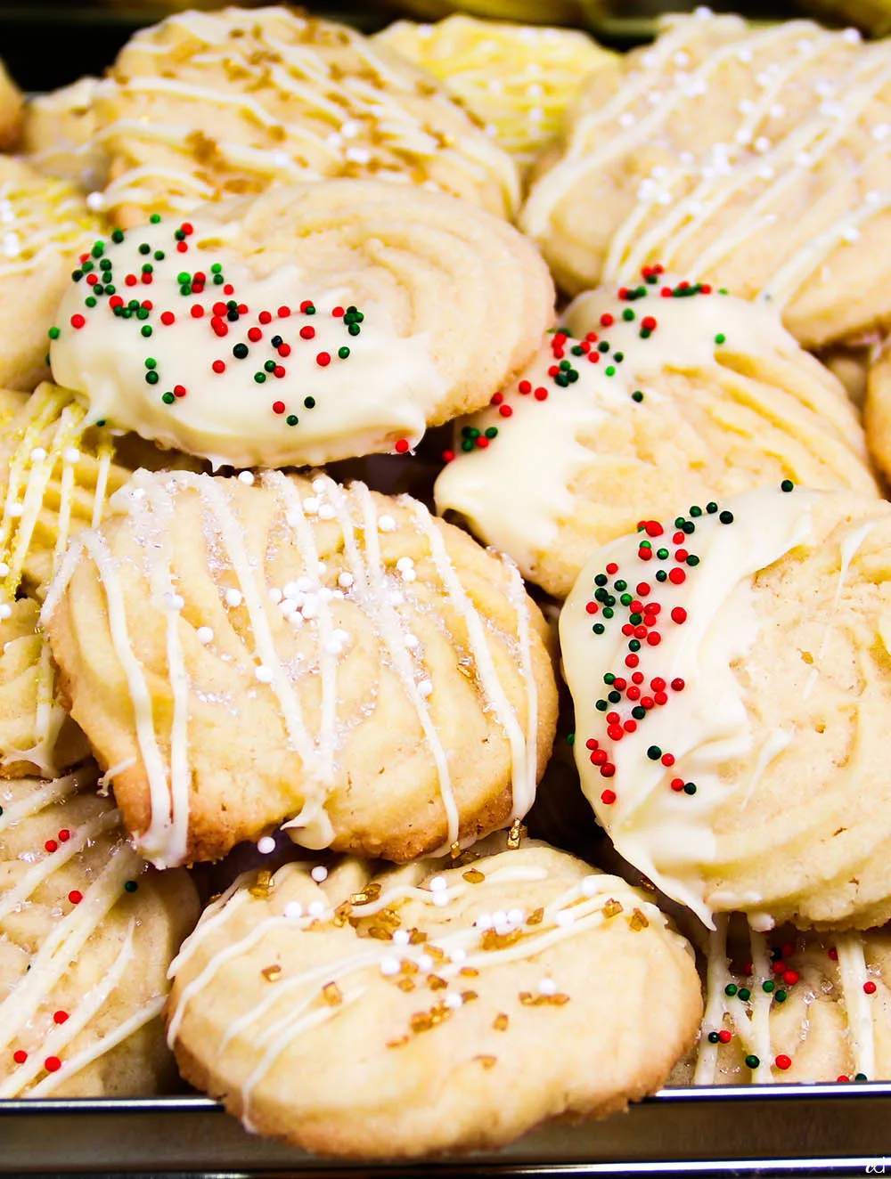 https://www.carnaldish.com/wp-content/uploads/2018/12/butter-cookies-f2.jpg.webp