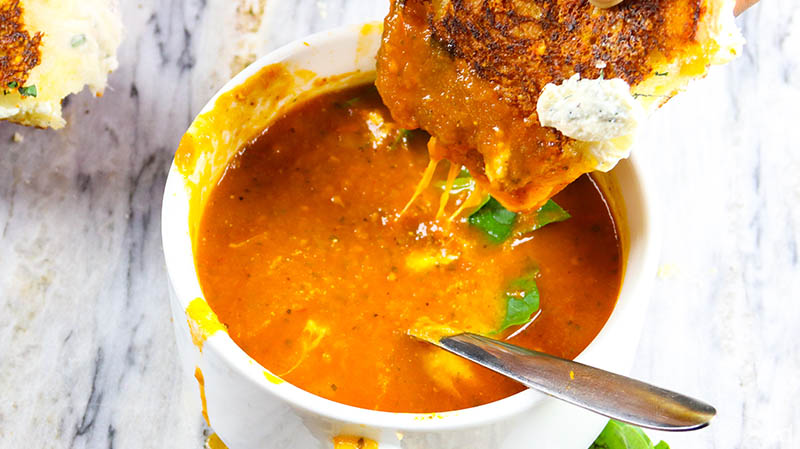 Roasted Garlic Tomato Basil Soup with Ricotta Grilled Cheese